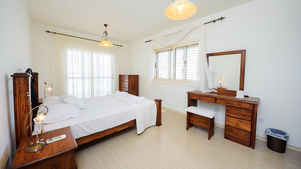 Pernera Holiday Villa 015 بروتاراس الغرفة الصورة